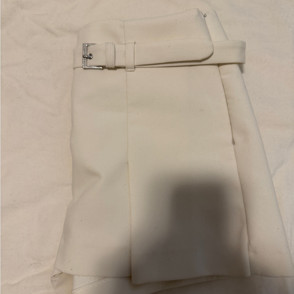 Zara Soft Cream Apparel